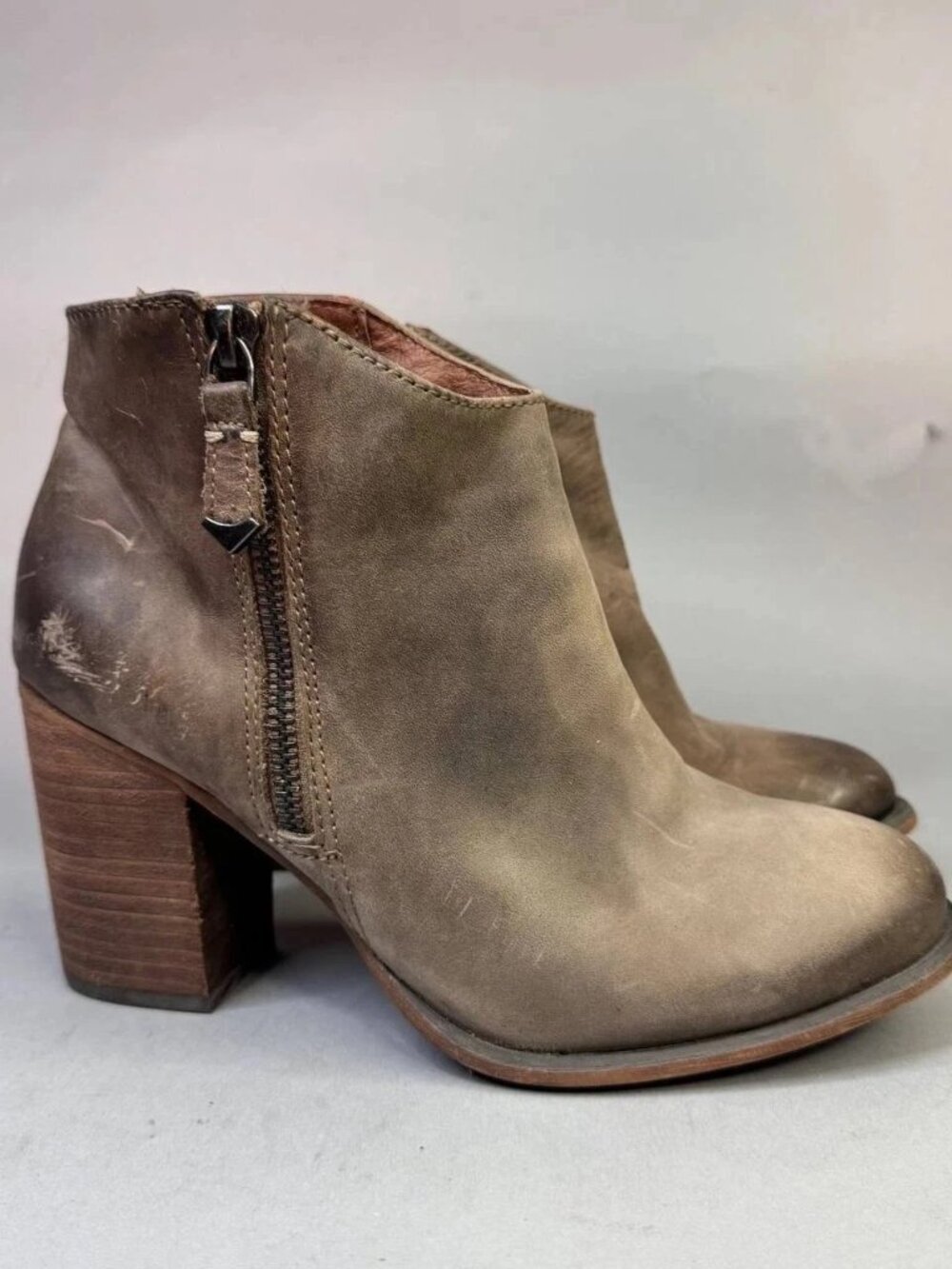Aldo Women’s Leather Ankle Booties – Size 37 (US 6.5–7) - Picture 11 of 12